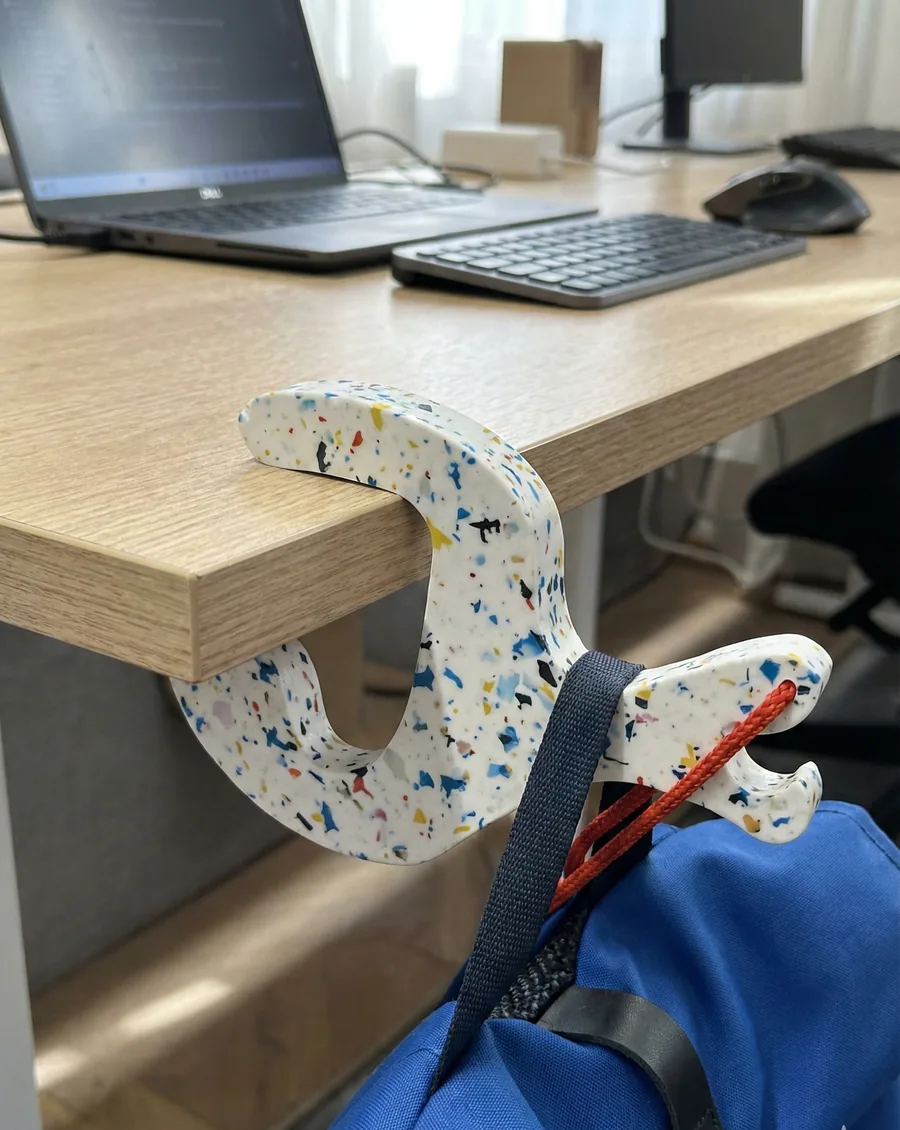 Porte sac de table en plastique recyclé