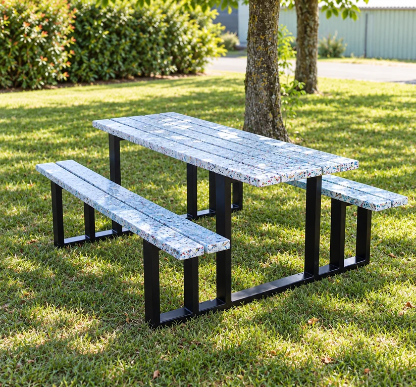 Table de pique-nique standard en plastique recyclé Sphaeraplas